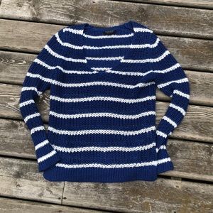 Banana Republic 100% Linen Sweater